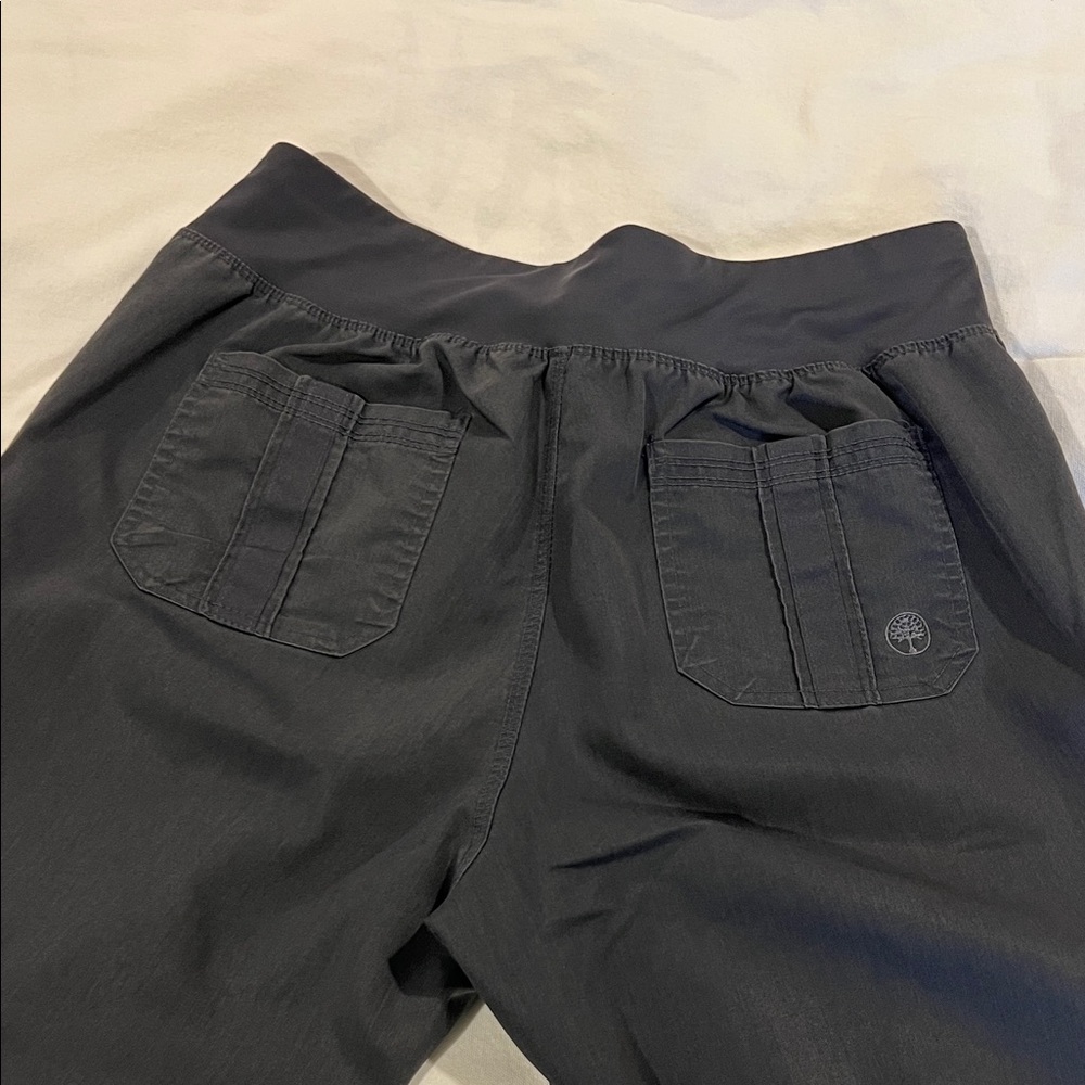 Healing Hands Charcoal Pants - Picture 5 of 5